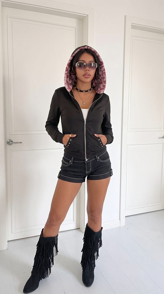 woman posing in black hoodie 2k 20261018151459